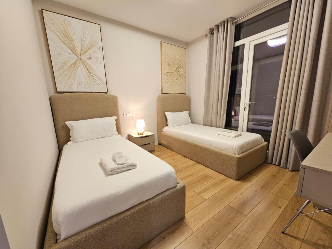 Miku Apartment-modern 2bedroom In Prime Location Tirana